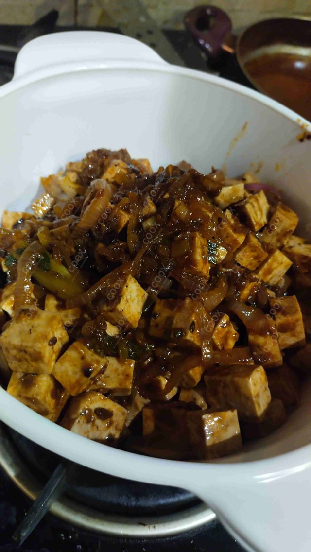 Delicious Tofu in Black Bean Sauce prepared by COOX