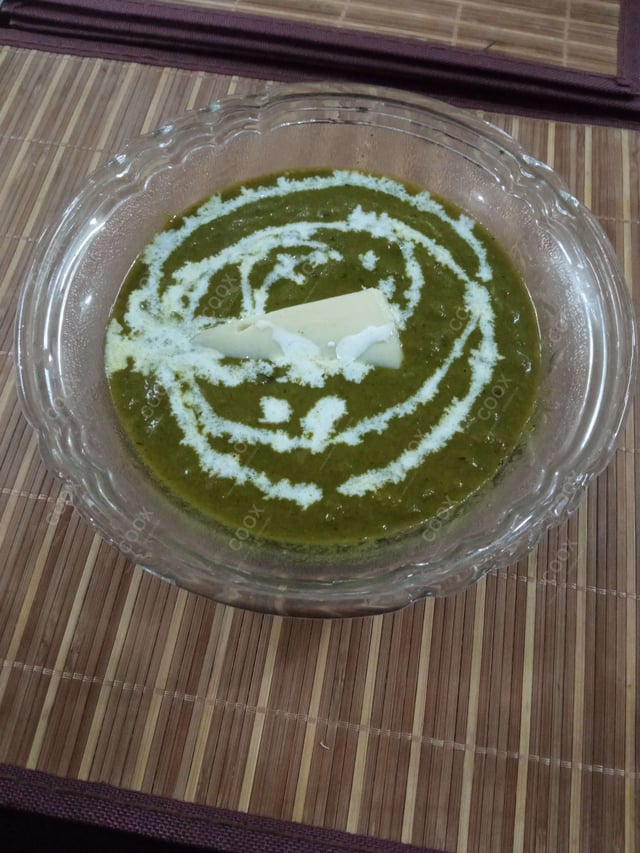 Delicious Palak Paneer prepared by COOX