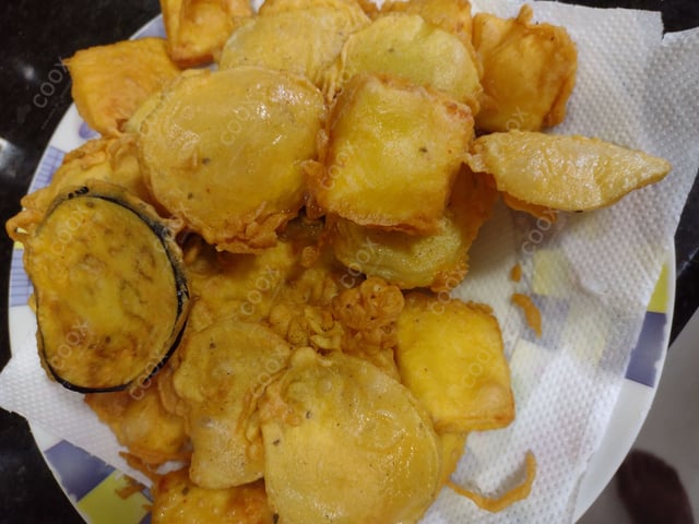 Delicious Mix Pakode prepared by COOX