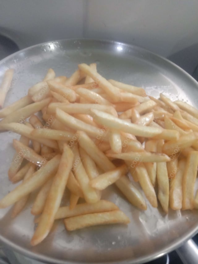 Delicious French Fries prepared by COOX