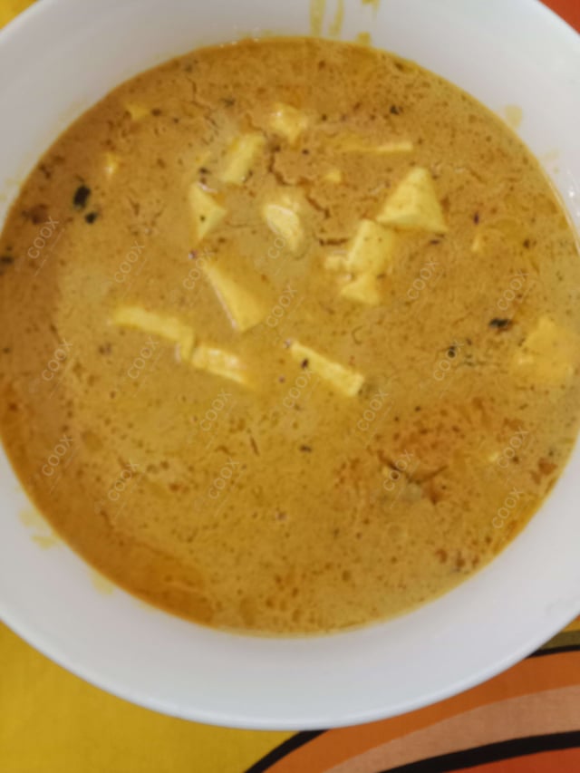 Delicious Shahi Paneer prepared by COOX