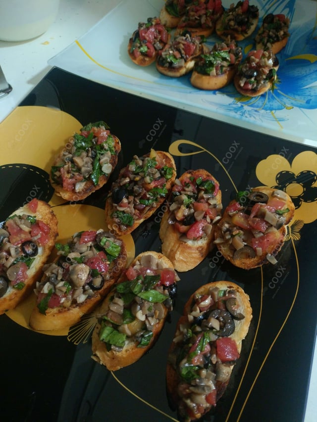 Delicious Tomato Mushroom Bruschetta prepared by COOX