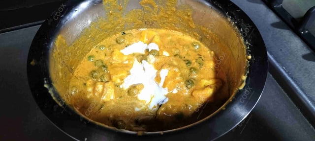 Delicious Matar Paneer prepared by COOX