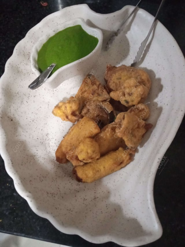 Delicious Mix Pakode prepared by COOX