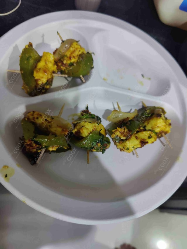 Delicious Paneer Tikka prepared by COOX