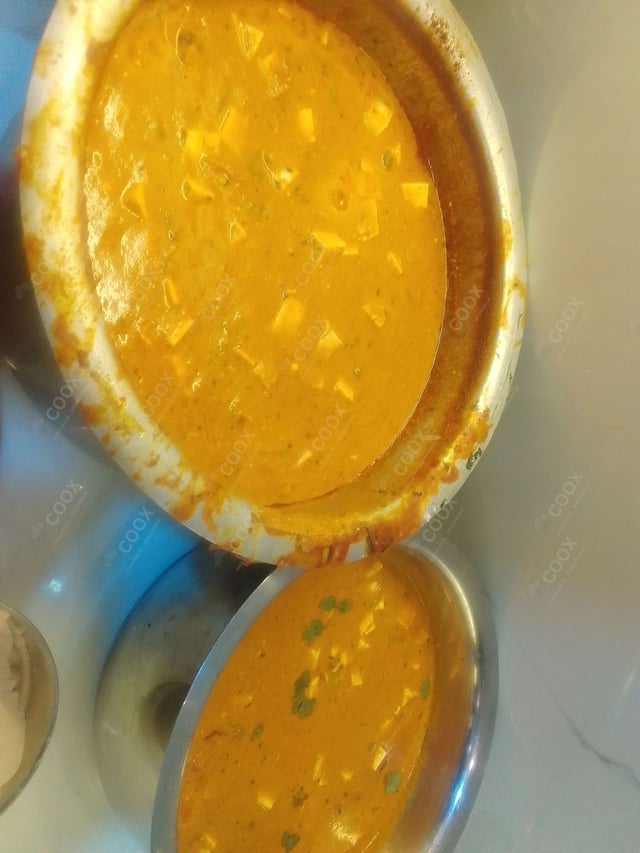 Delicious Shahi Paneer prepared by COOX