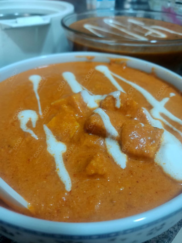 Delicious Paneer Lababdar prepared by COOX