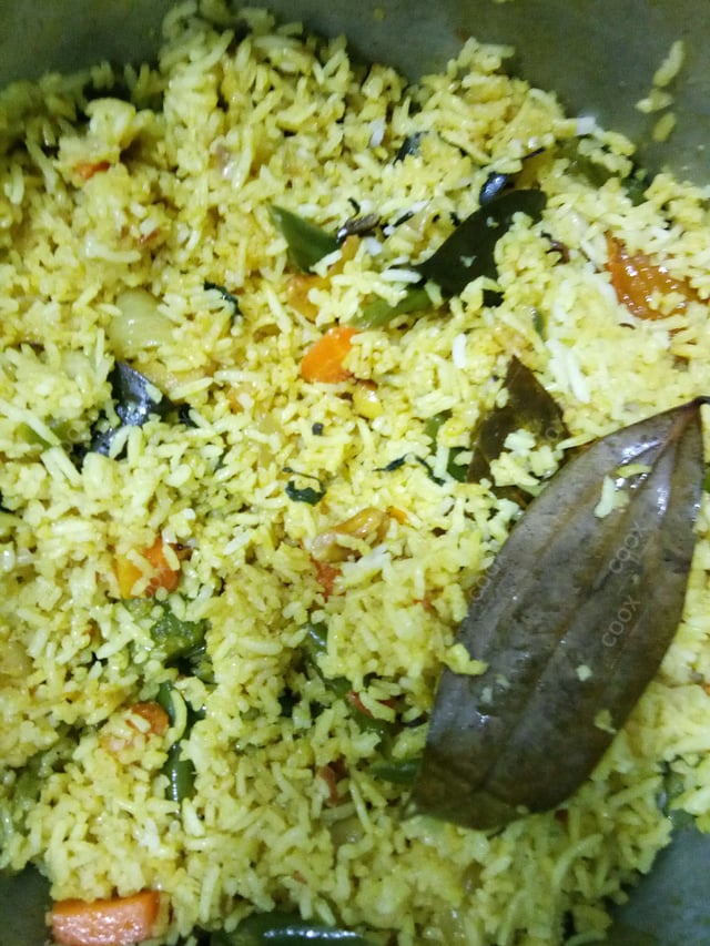 Delicious Veg Biryani prepared by COOX