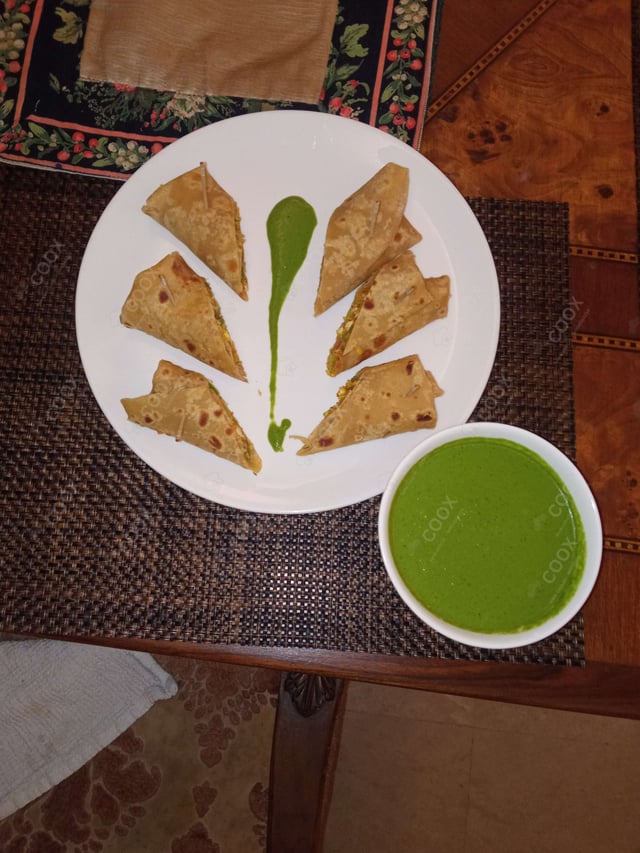 Delicious Veg Kathi Rolls prepared by COOX