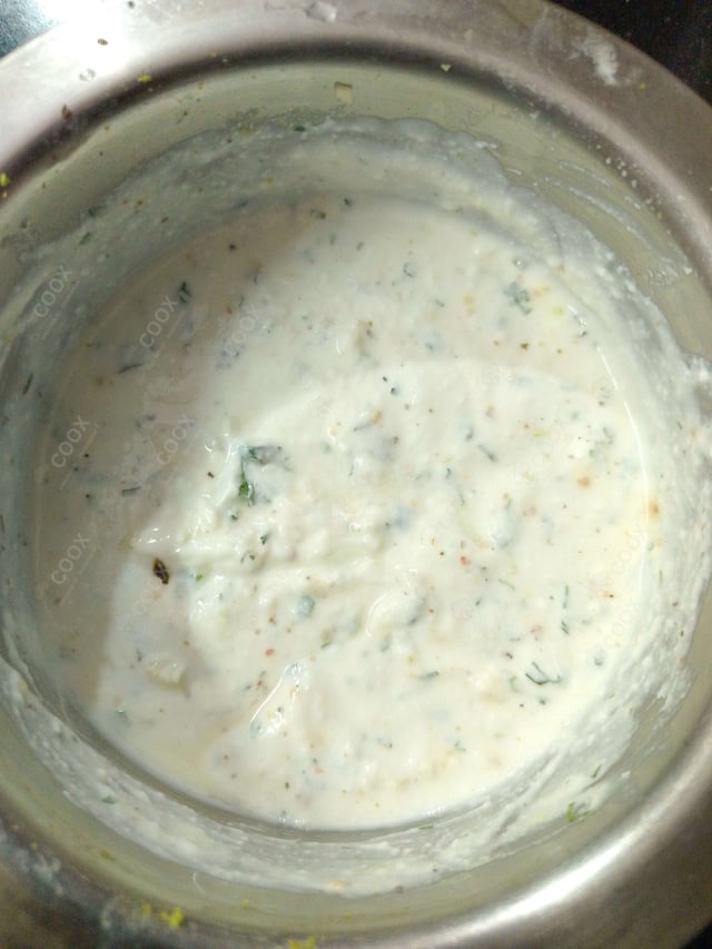 Delicious Yogurt Parsley Dip prepared by COOX