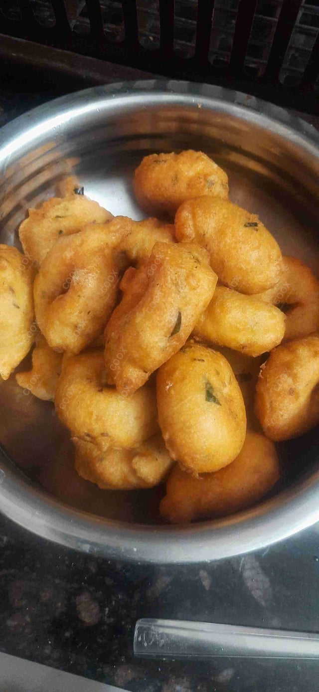 Delicious Medu Vada prepared by COOX