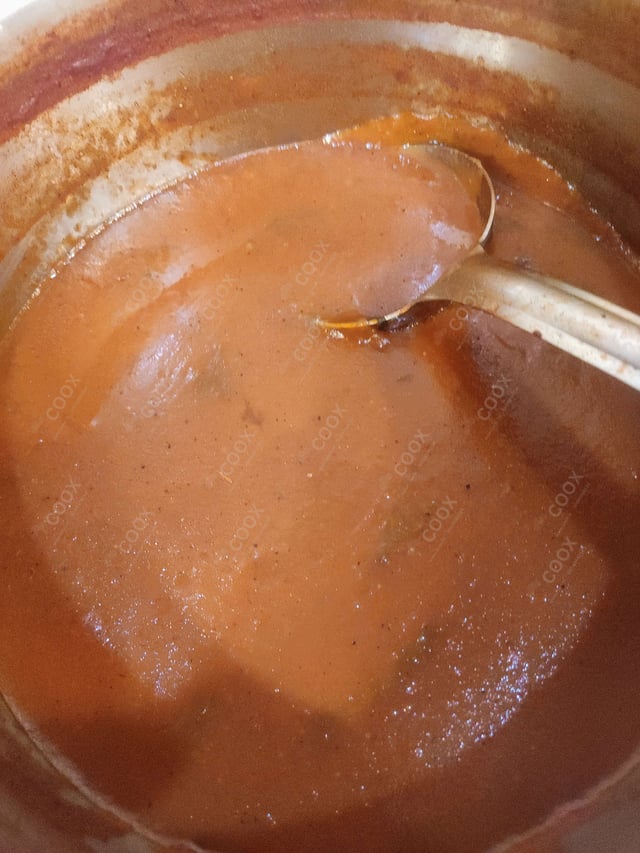 Delicious Tomato Basil Soup prepared by COOX