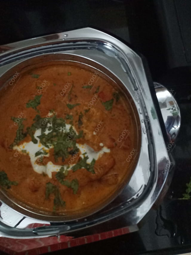 Delicious Paneer Lababdar prepared by COOX