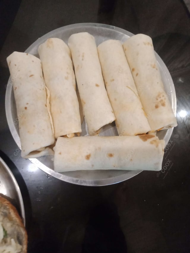 Delicious Veg Kathi Rolls prepared by COOX