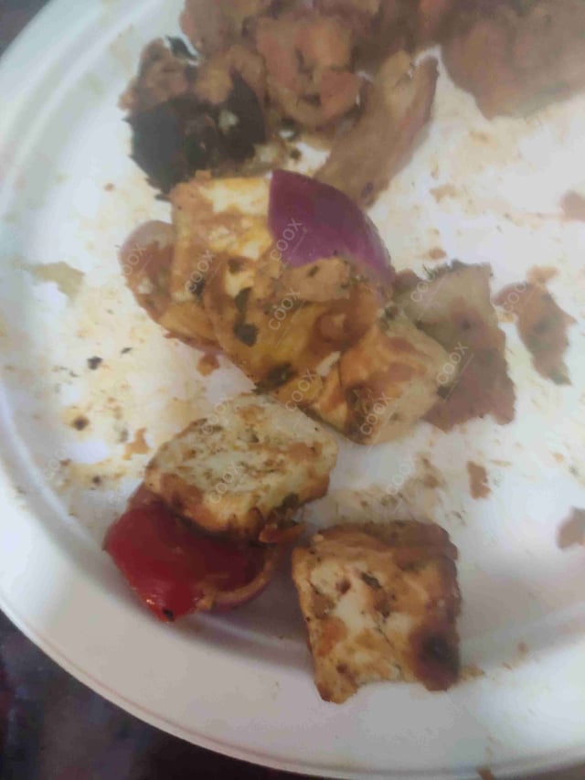 Delicious Paneer Tikka prepared by COOX