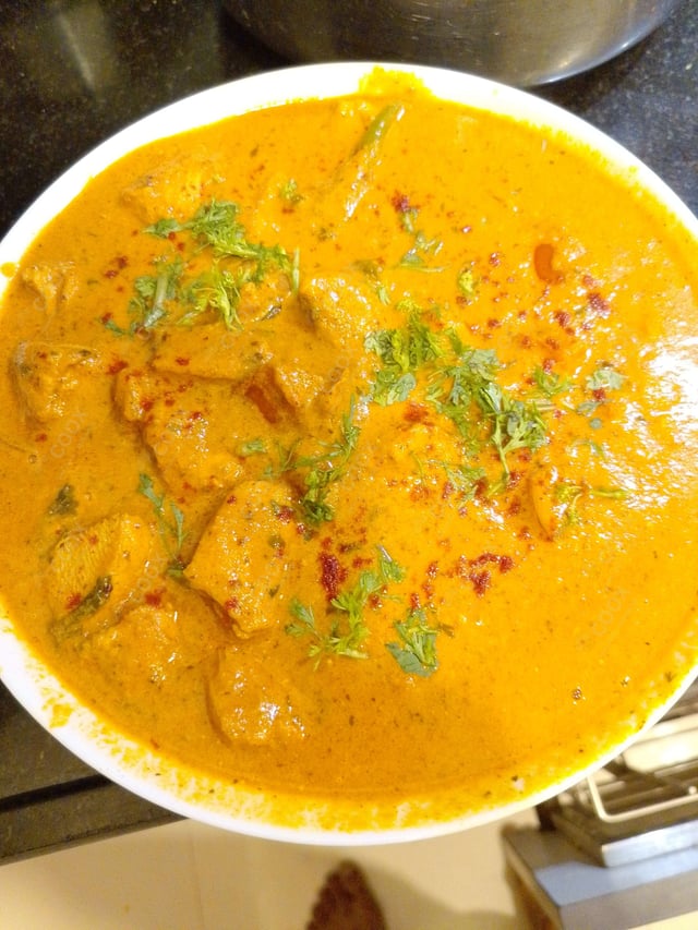 Delicious Chicken Tikka Masala prepared by COOX