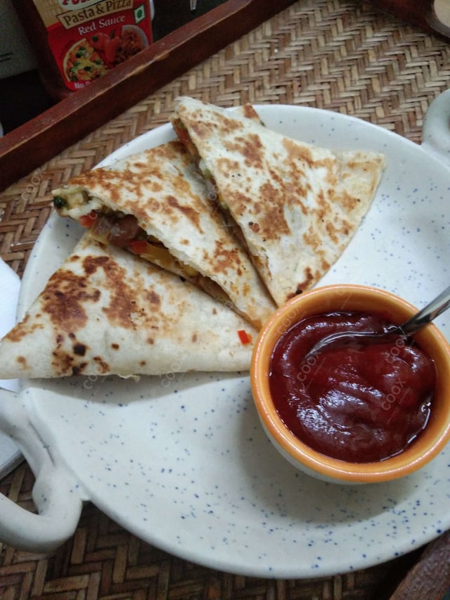 Delicious Veg Quesadillas prepared by COOX