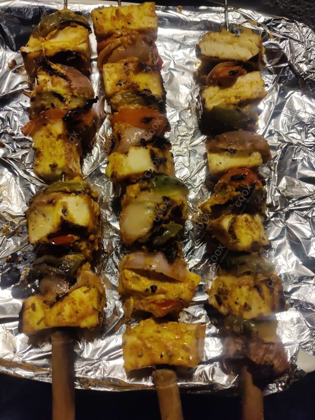 Delicious Paneer Tikka prepared by COOX