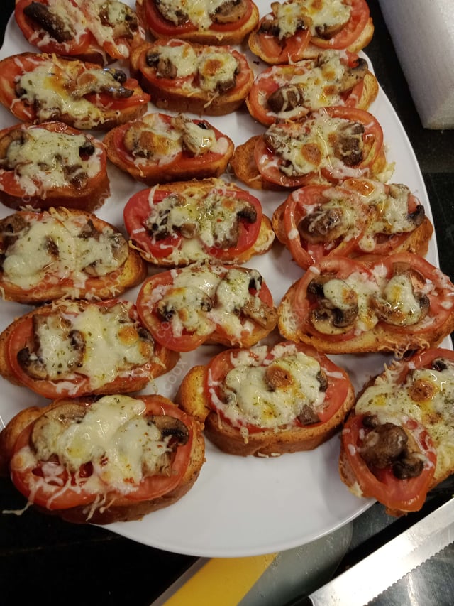 Delicious Tomato Mushroom Bruschetta prepared by COOX