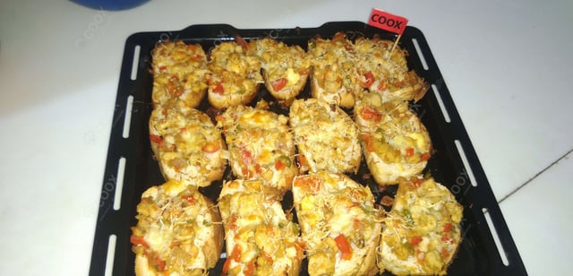 Delicious Chicken Bruschetta prepared by COOX