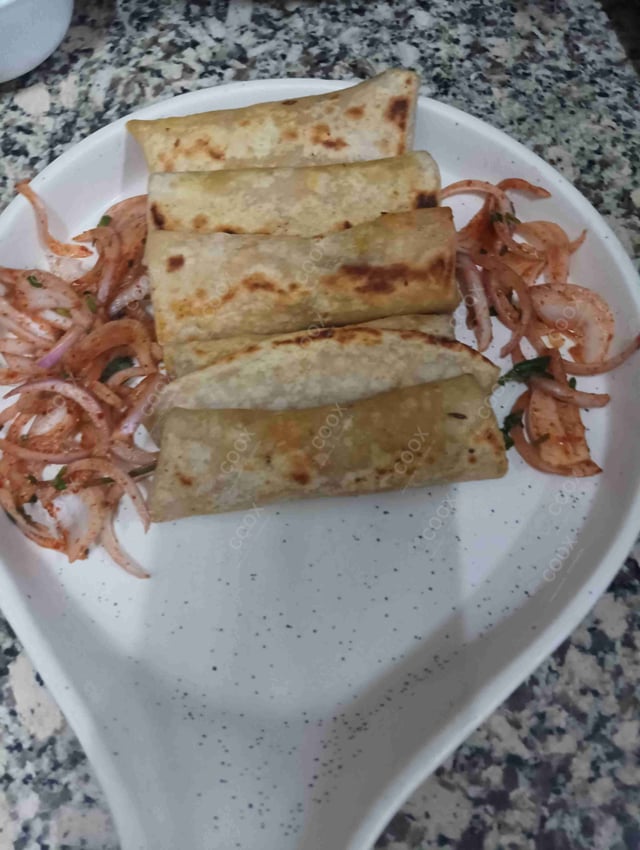 Delicious Veg Kathi Rolls prepared by COOX