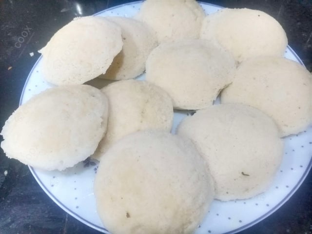 Delicious Plain Idli prepared by COOX