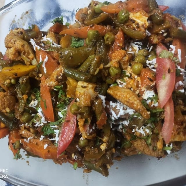 Delicious Veg Jalfrezi prepared by COOX