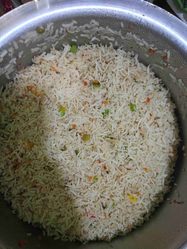 Delicious Veg Fried Rice prepared by COOX