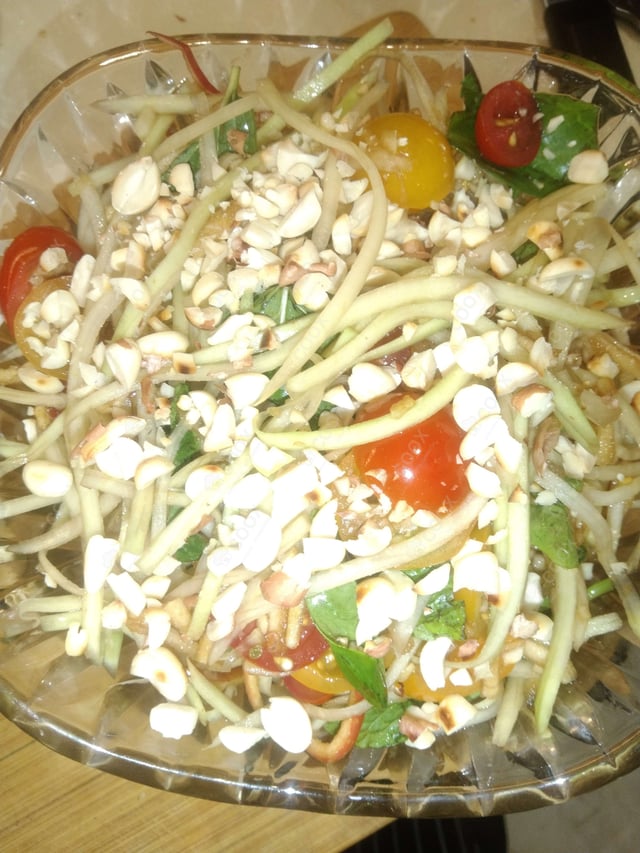 Delicious Papaya Salad prepared by COOX