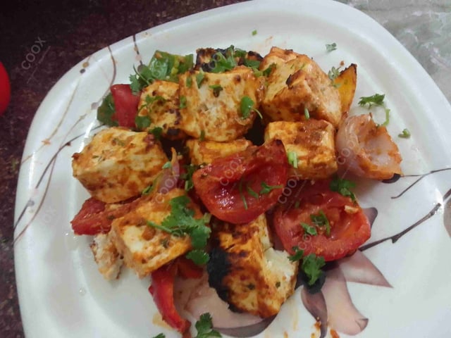 Delicious Paneer Tikka prepared by COOX