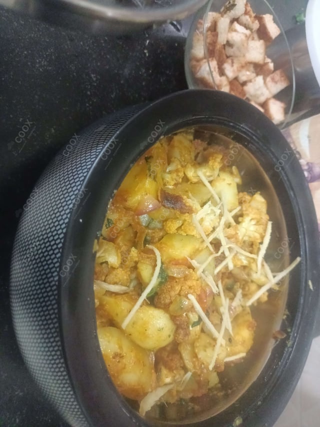 Delicious Aloo Gobhi prepared by COOX