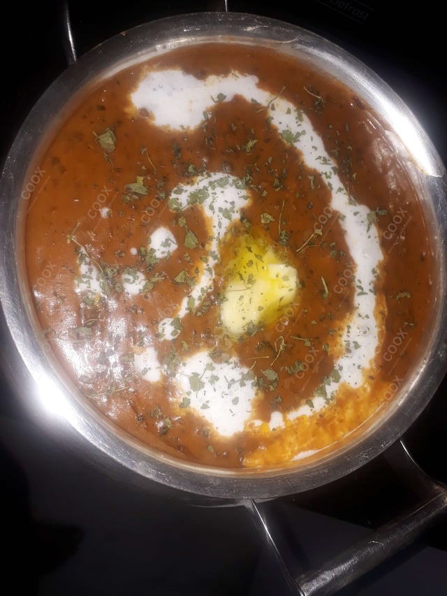 Delicious Dal Makhni prepared by COOX