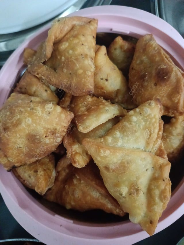 Delicious Mini Samosas prepared by COOX