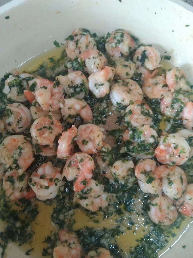 Delicious Butter Garlic Prawns prepared by COOX