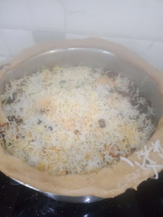 Delicious Chicken Biryani prepared by COOX