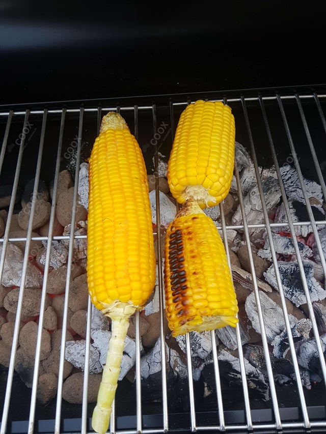 Delicious Grilled Corn prepared by COOX