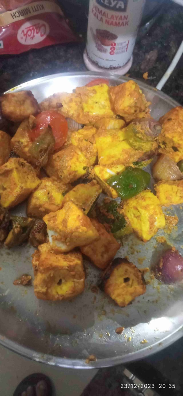 Delicious Paneer Tikka prepared by COOX