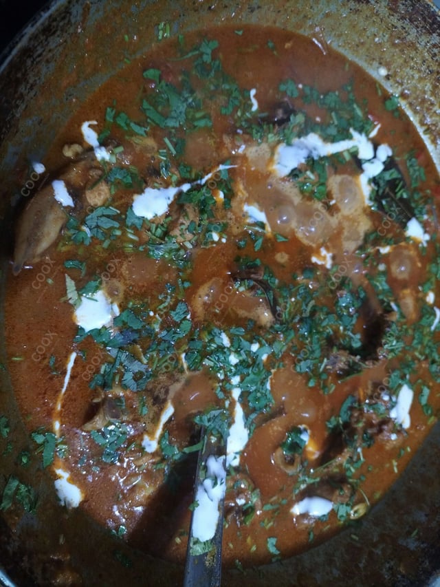 Delicious Kadhai Chicken prepared by COOX