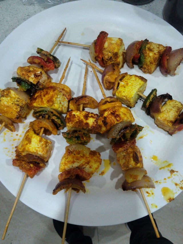 Delicious Paneer Tikka prepared by COOX