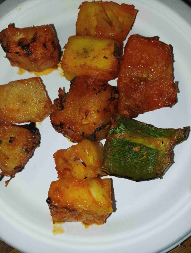 Delicious Tandoori Pineapple prepared by COOX