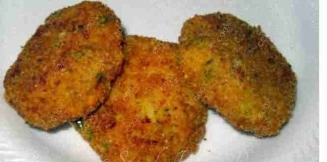 Delicious Veg Cutlets prepared by COOX