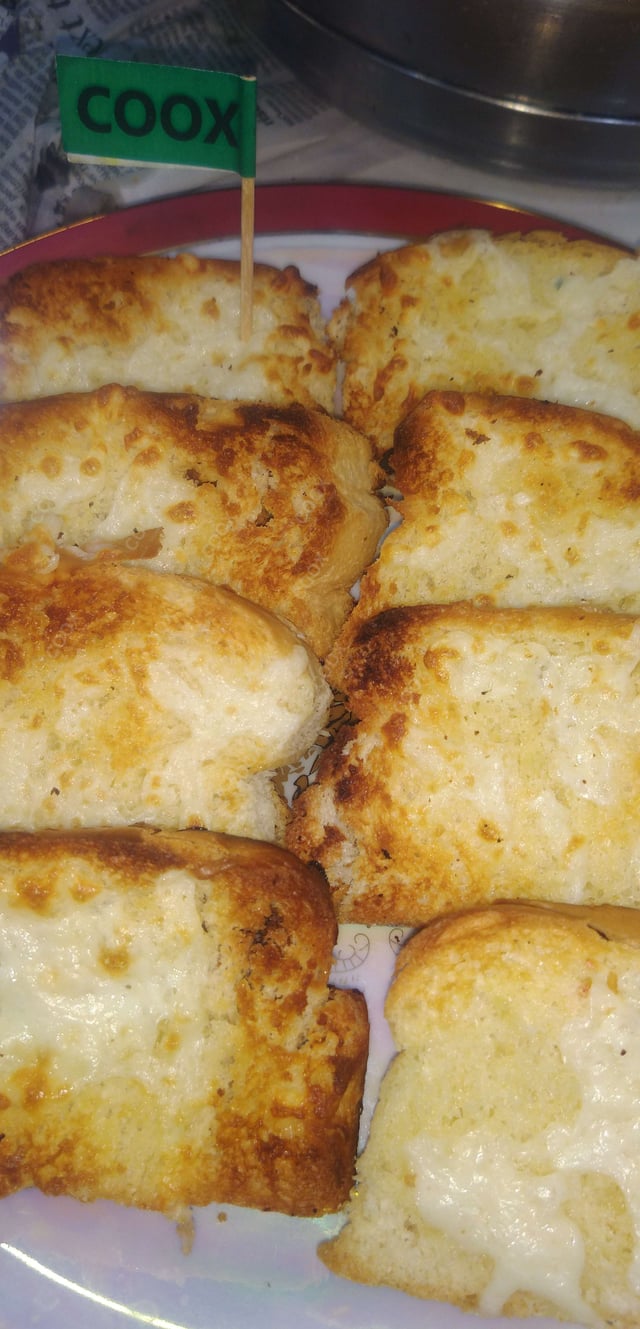 Delicious Garlic Bread with Cheese prepared by COOX