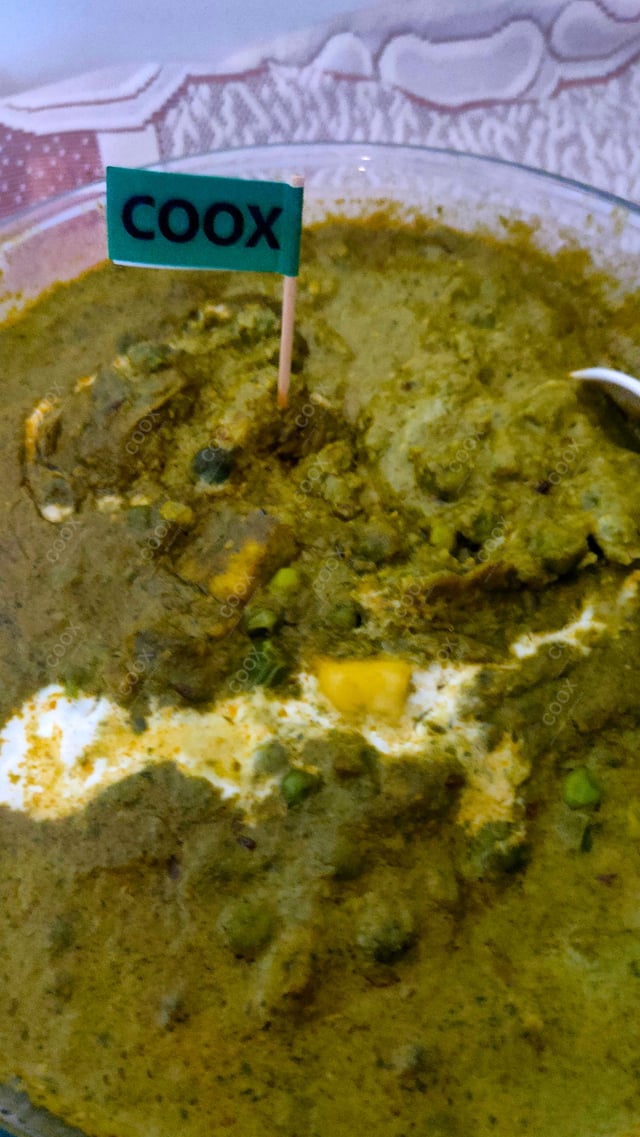 Delicious Methi Matar Malai prepared by COOX