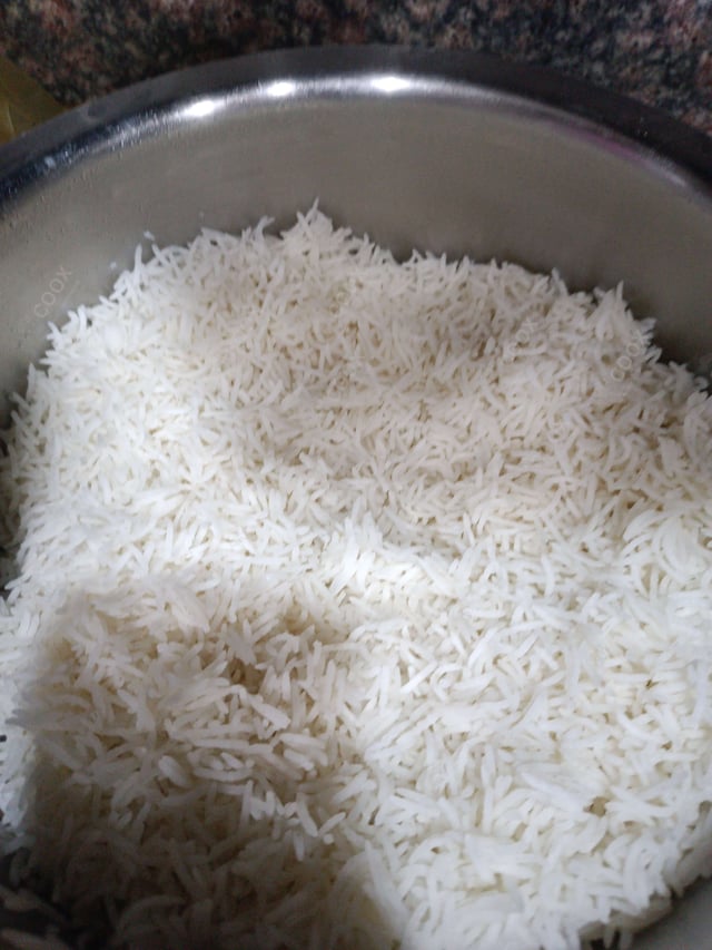 Delicious Steamed Rice prepared by COOX