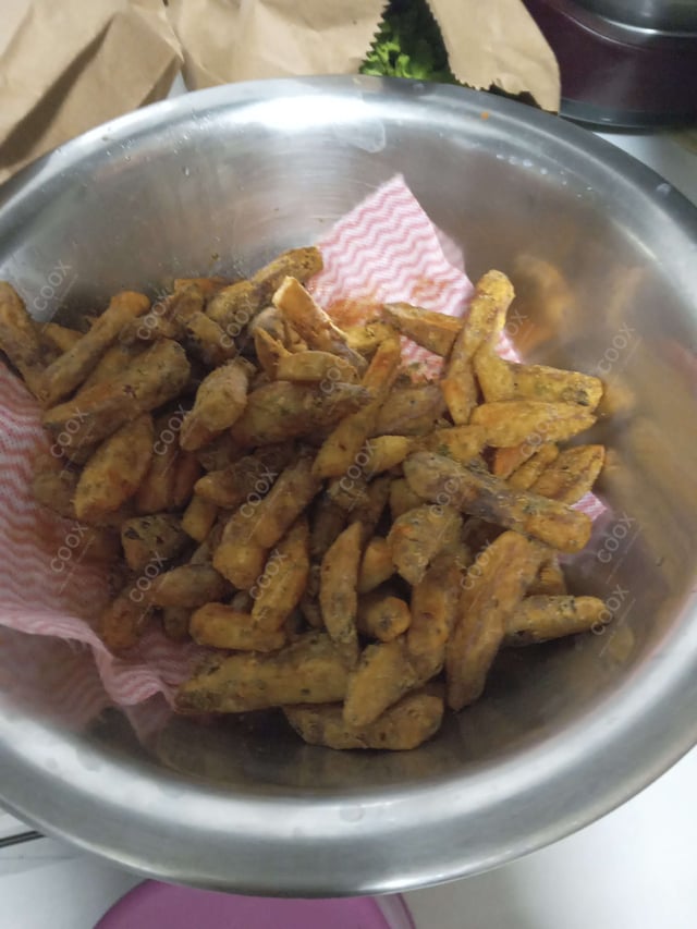 Delicious Peri Peri Fries prepared by COOX