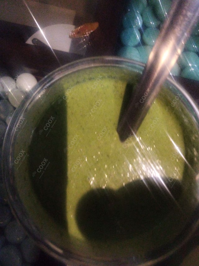 Delicious Green Chutney prepared by COOX