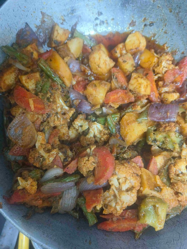 Delicious Mix Veg prepared by COOX