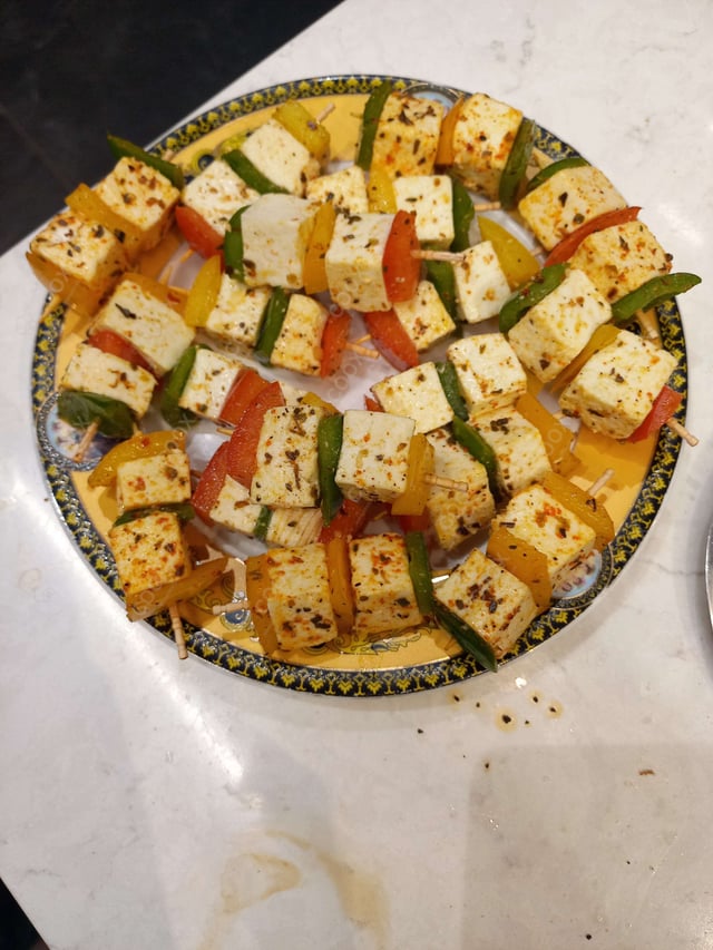 Delicious Paneer Shashlik prepared by COOX