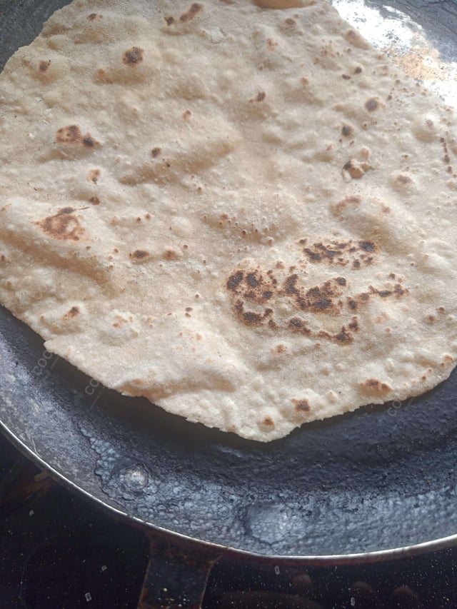 Delicious Tawa Rotis prepared by COOX