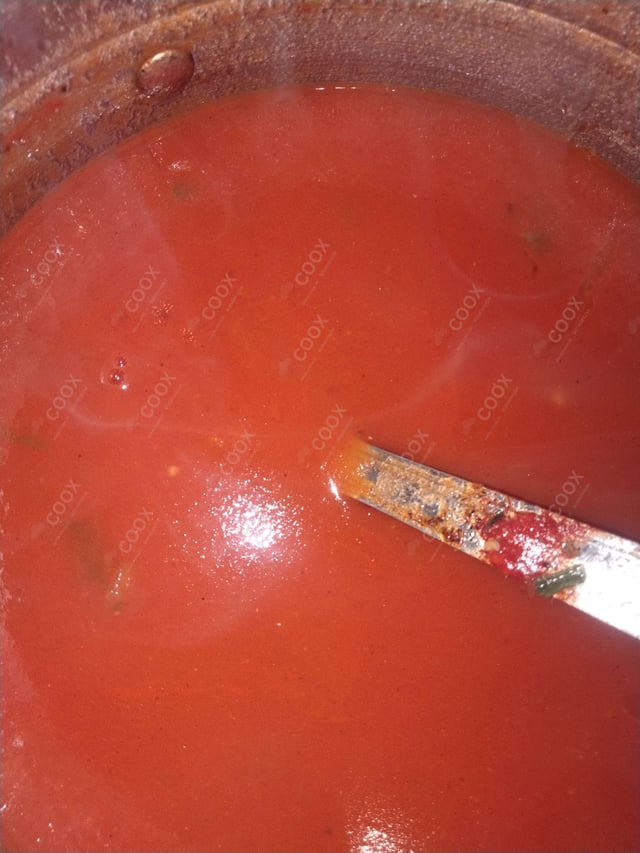 Delicious Tomato Basil Soup prepared by COOX